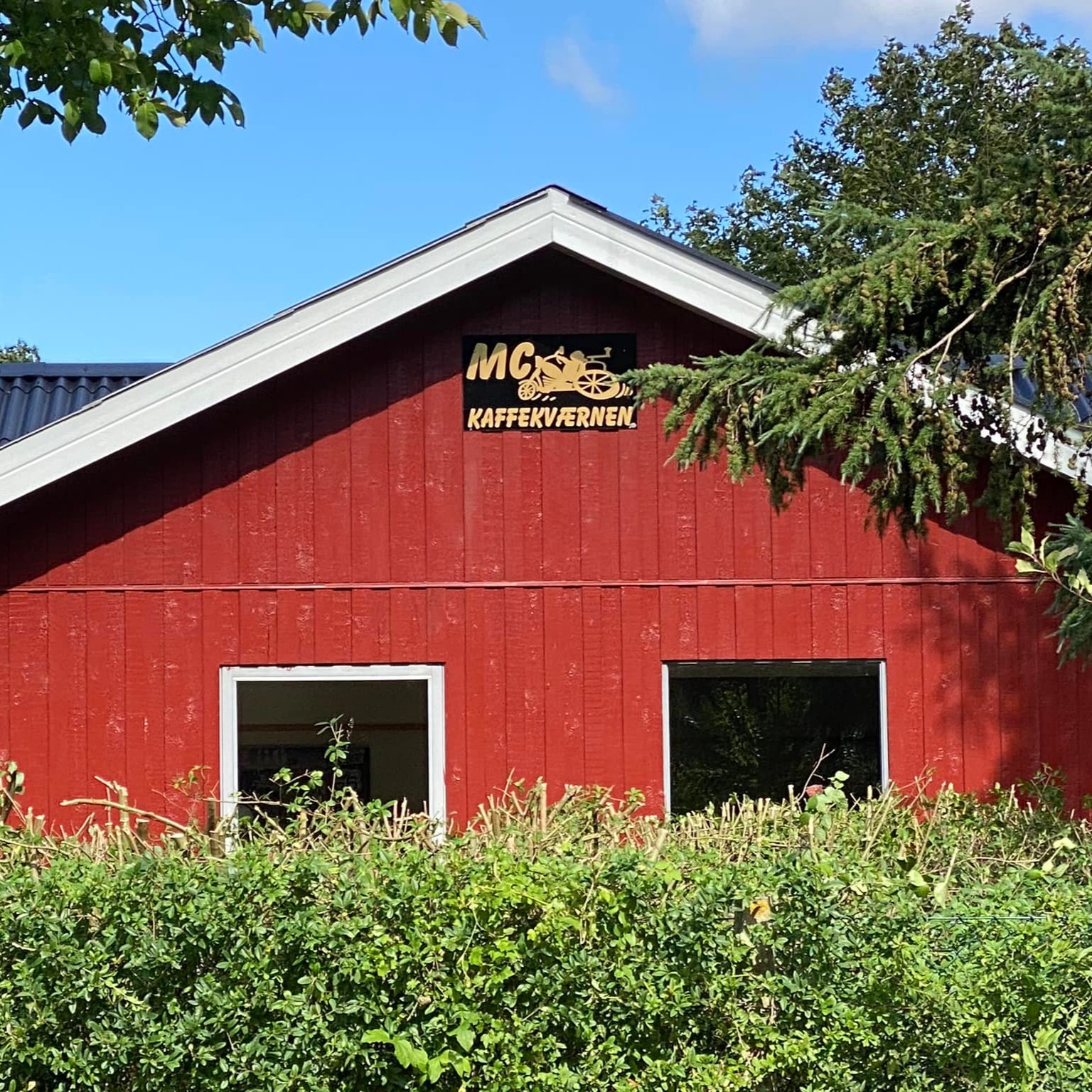 MC Kaffekværnens Klubhus i Gislev set udefra